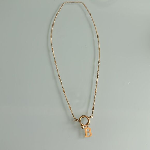 Gold Initial B Necklace A1433 - Picture 3 of 4